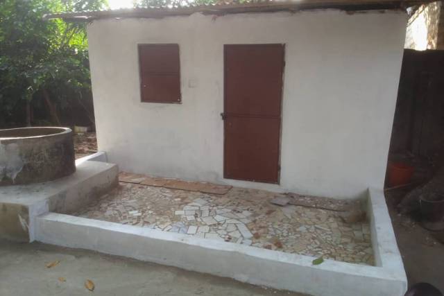kiwanis-moerdijk-donatie-compound-gambia-interieur-bijna-klaar - Afbeelding 1 van 3